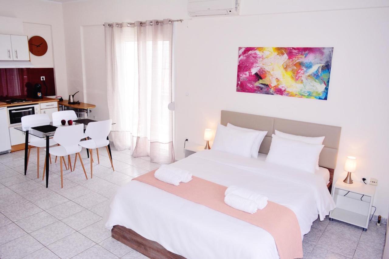 Studio Coral Apartment Kalamata Exterior foto